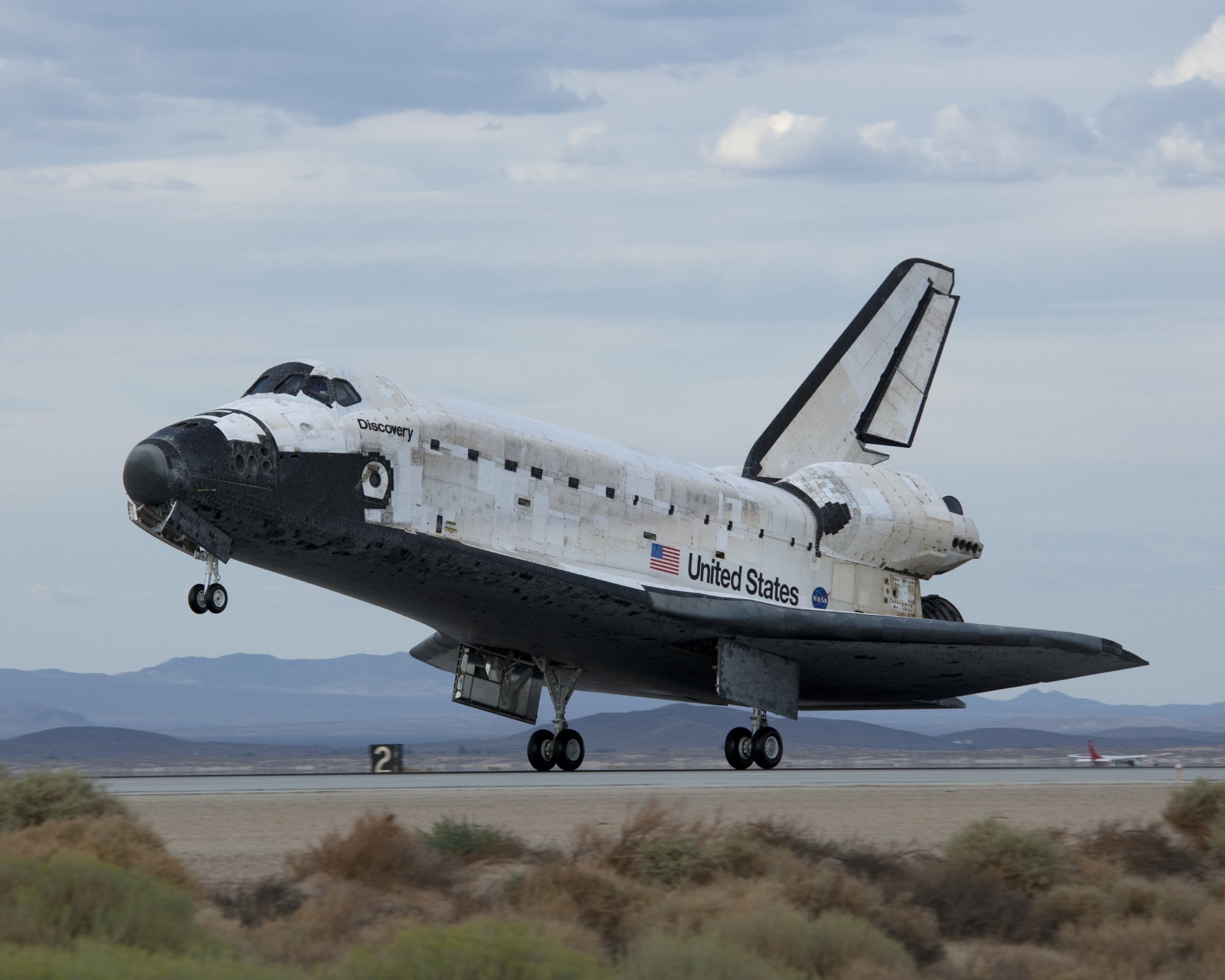 Space Shuttle Discovery (OV-103)